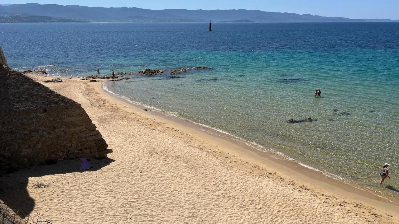 Marina'Home أجاكسيو المظهر الخارجي الصورة